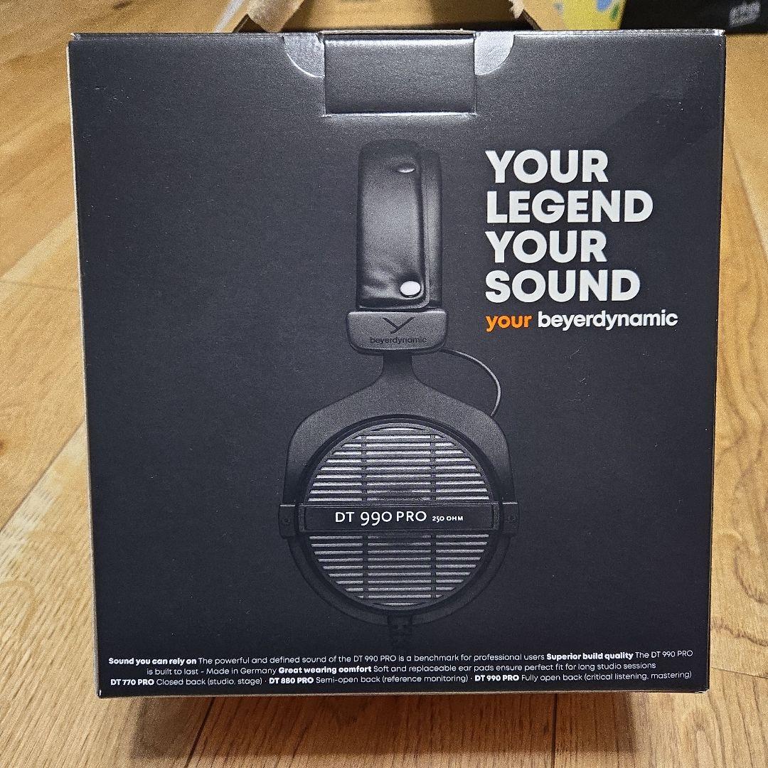 beyerdynamic DT 990 PRO ヘッドフォン