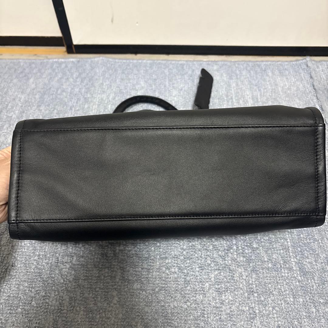 イアパピヨネ sampo×earコラボ スペーストイレザースクエアトートバッグ