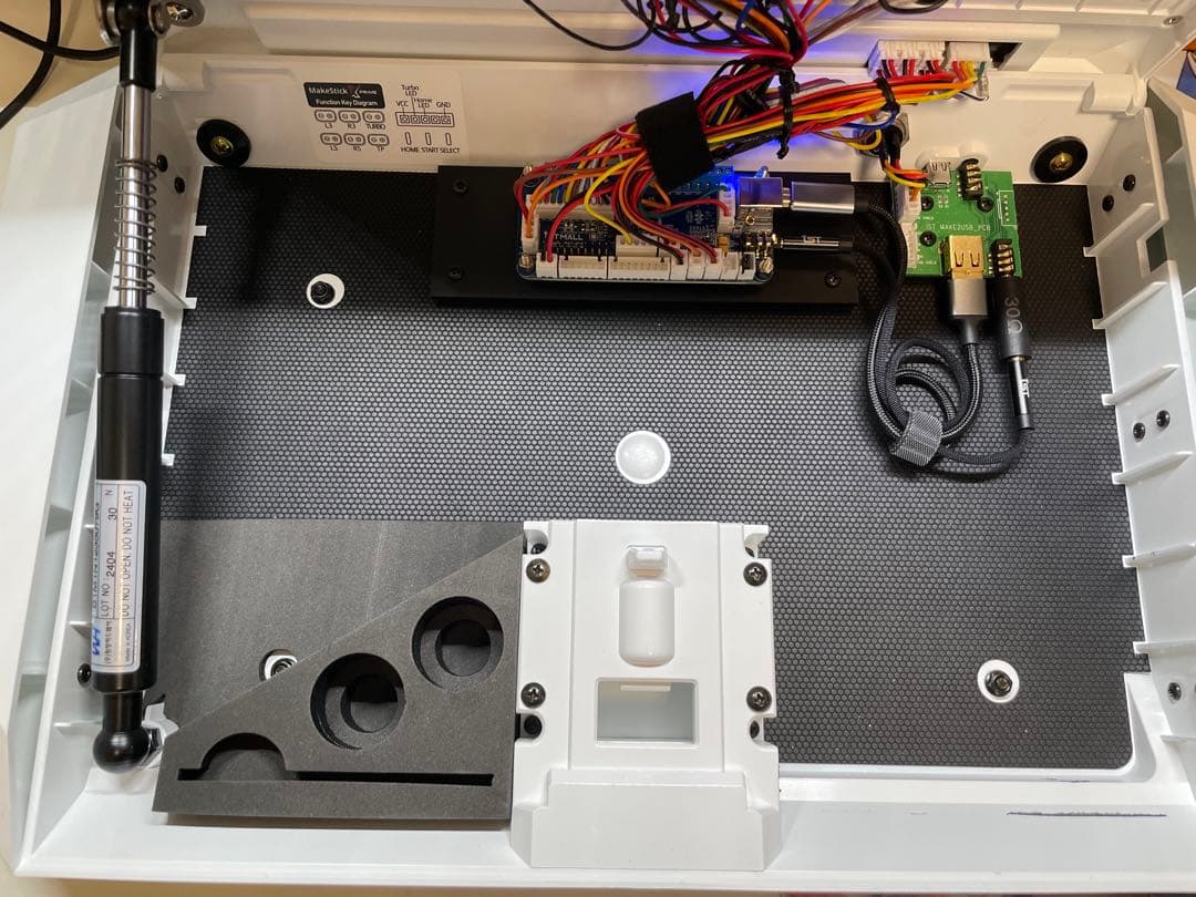 IST MALL キーボード型　レバーレスコントローラー　カスタムオーダー品