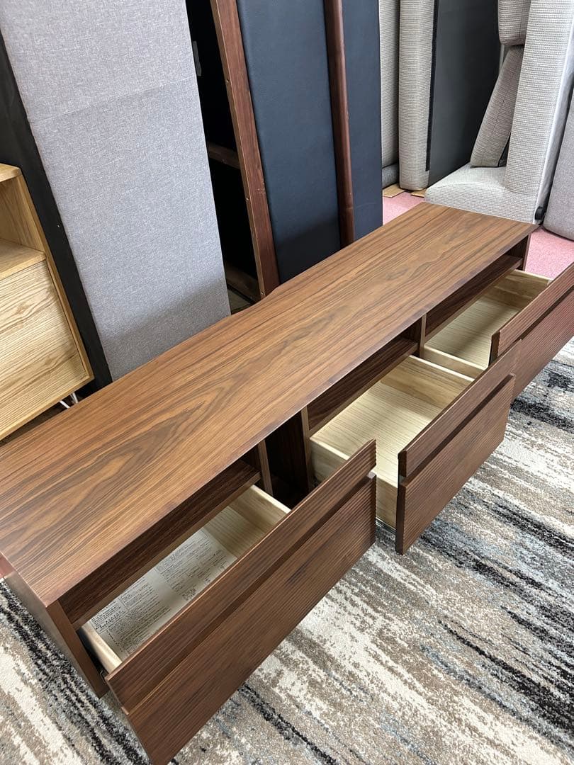 モデルルーム展示品ローボード