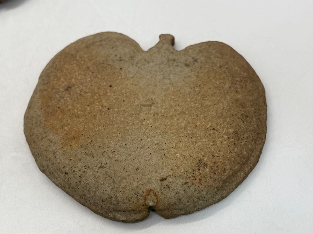 益子焼　坂田甚内作　緑釉蕗葉型皿3点　送料込み250908