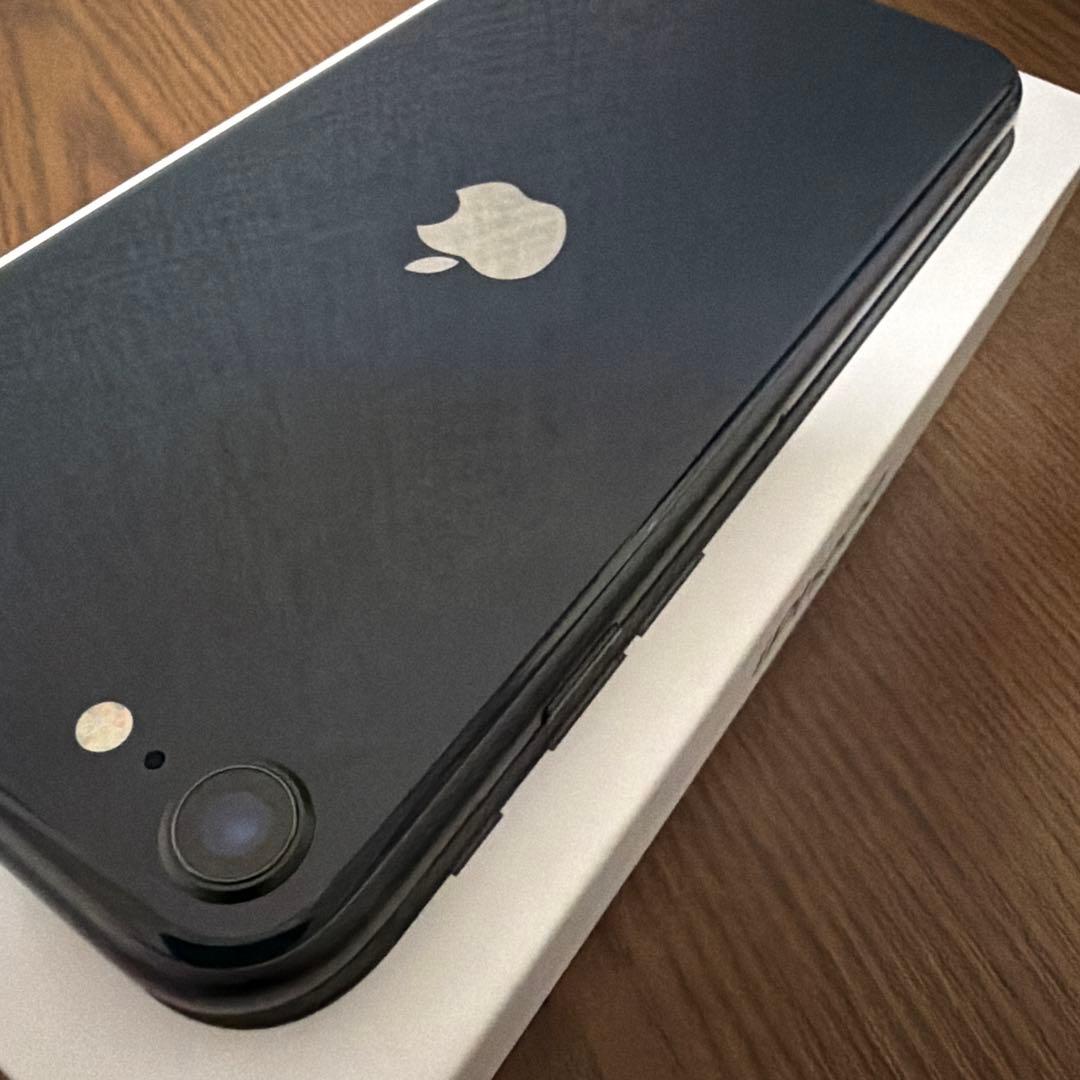 ◎iPhone SE 3世代 128GB ミッドナイト SIMフリー 新品未使用