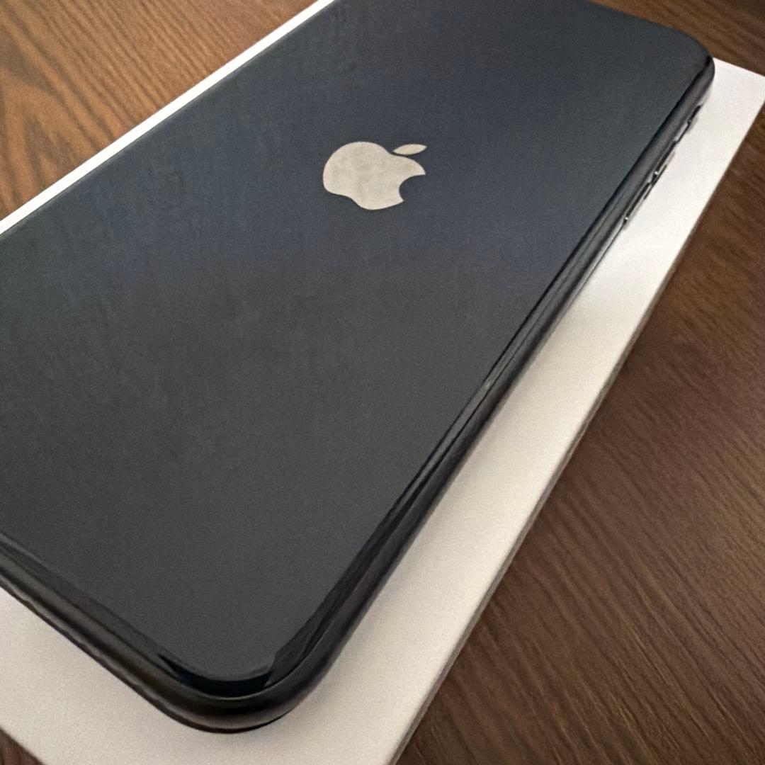 ◎iPhone SE 3世代 128GB ミッドナイト SIMフリー 新品未使用