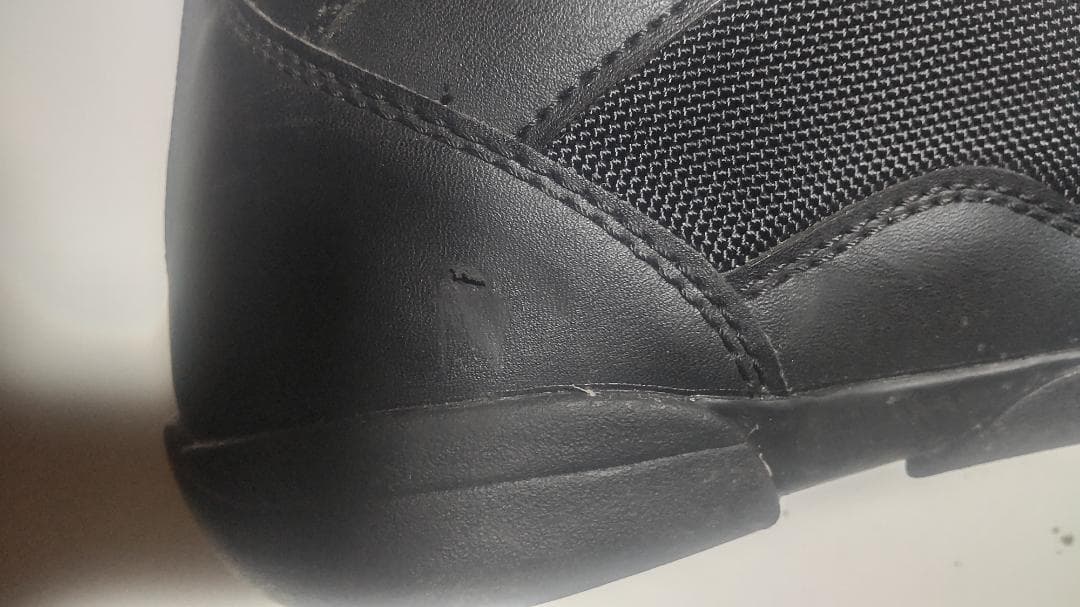 中古美品）lastartsスノーボードブーツ 23.5 ダイヤル型紐結びいらず