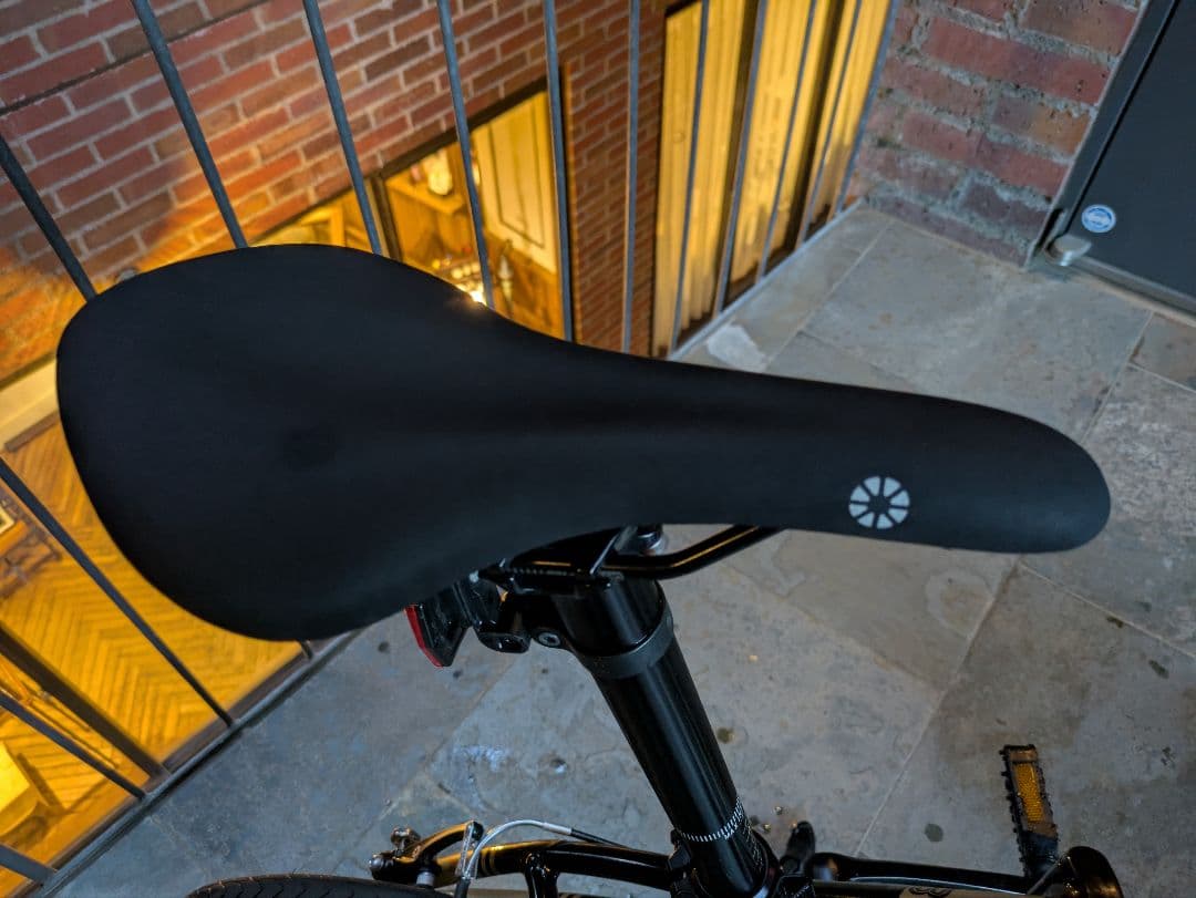 DAHON K3 ダホン 折り畳み自転車 ３段変速 シャンパン×ブラック