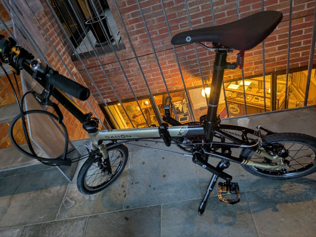 DAHON K3 ダホン 折り畳み自転車 ３段変速 シャンパン×ブラック