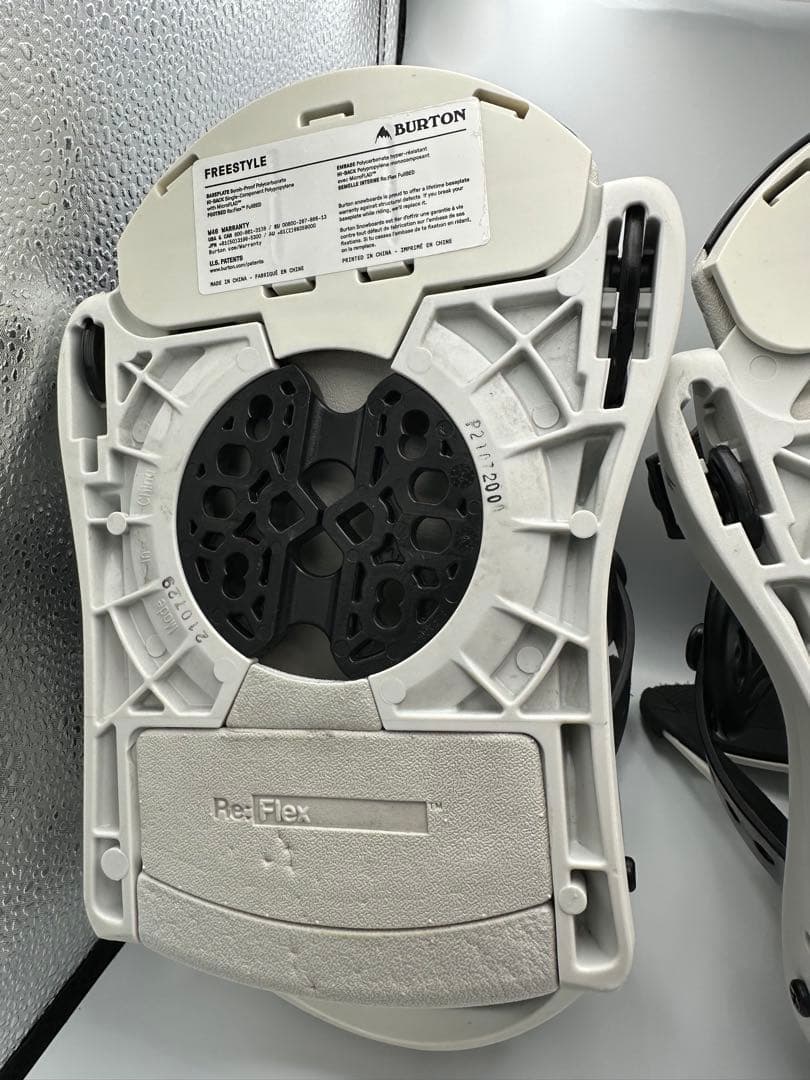 burton Re:FlexバートンFS スノーボードビンディング サイズM