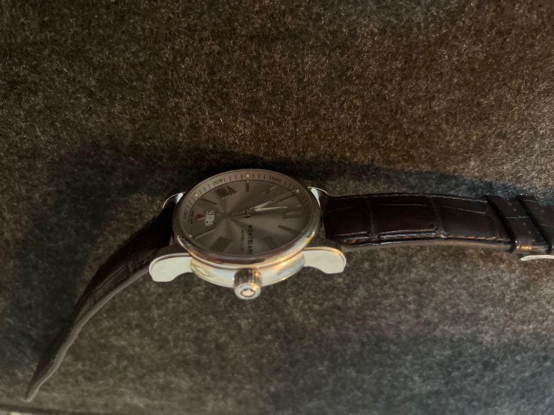 【希少・美品】モンブラン スター 4810 デイト 自動巻き（Ref.7102）