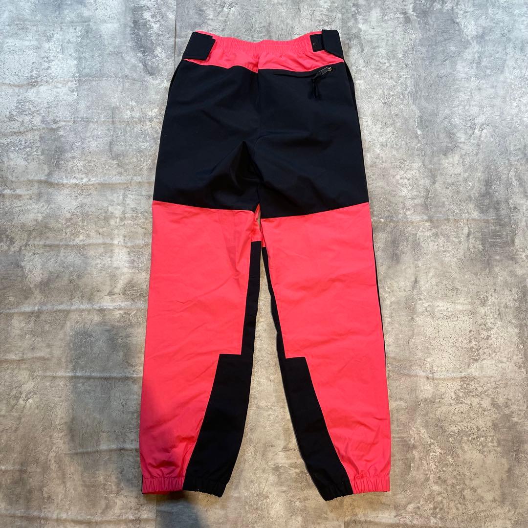 GUCCI × THE NORTH FACE コラボ ナイロンパンツ ピンク