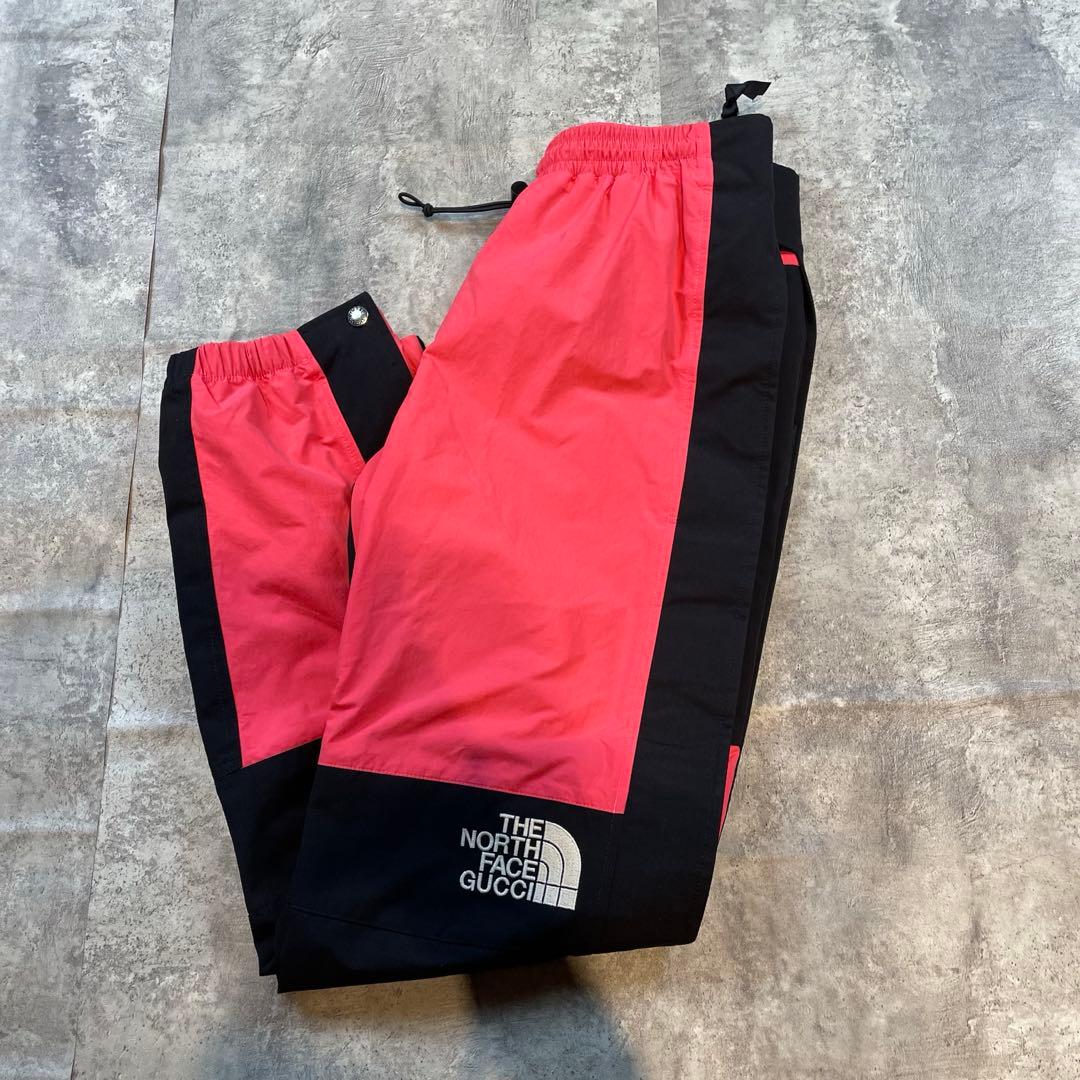 GUCCI × THE NORTH FACE コラボ ナイロンパンツ ピンク