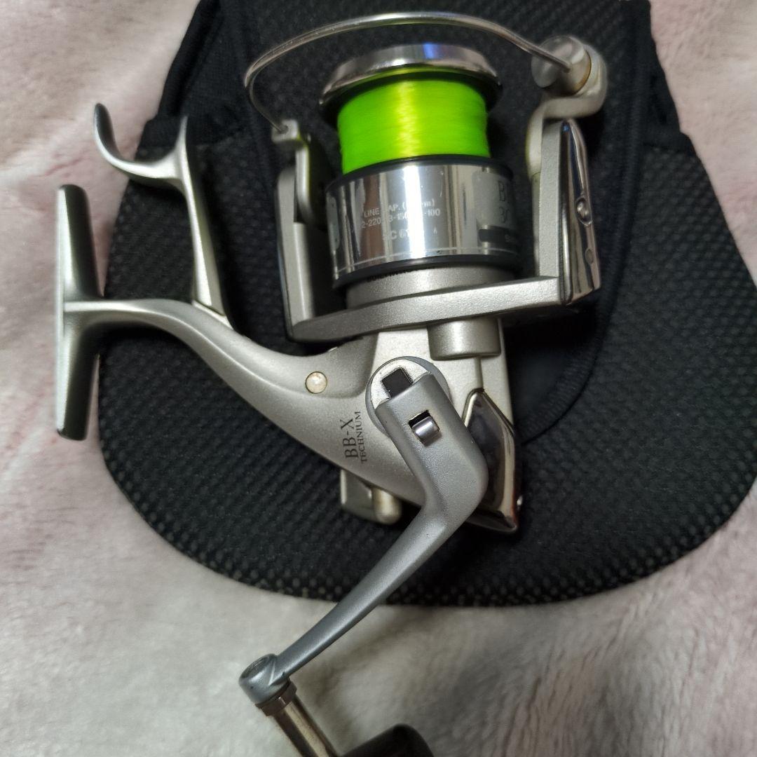BBX スピニングリール シルバー美品