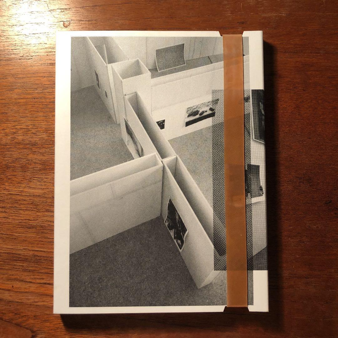 YOUR BODY IS YOURS / ヴォルフガング・ティルマンス