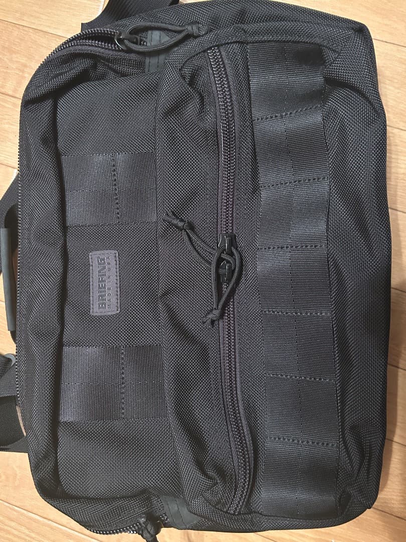 ブリーフィング DELTA SLASHER M ショルダーバッグ