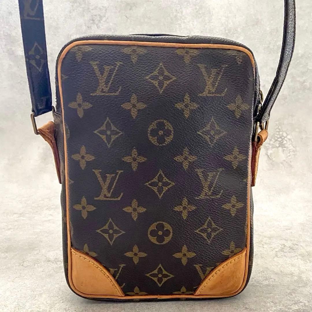 Louis Vuitton ヴィトン モノグラム ダヌーブ ショルダーバッグ