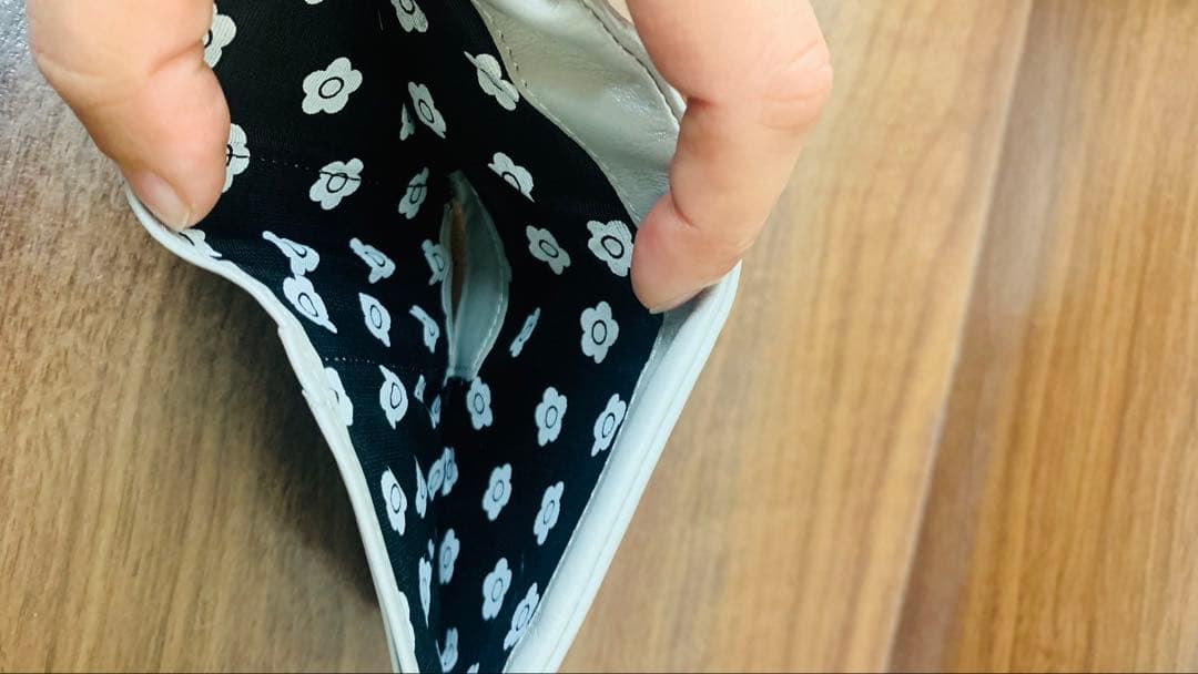 MARY QUANT フレンチシームガマロ ウォレット シルバー 財布 がま口