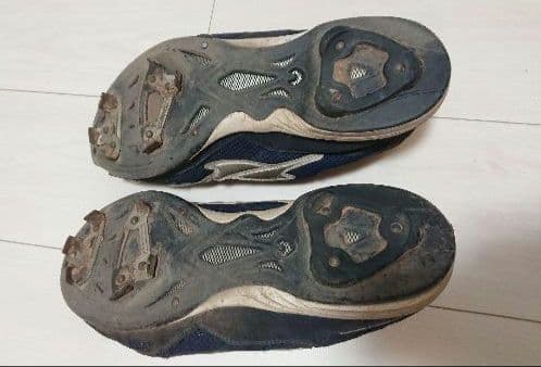 前オリックスバファローズ　坂口智隆選手　実使用　支給品　スパイク