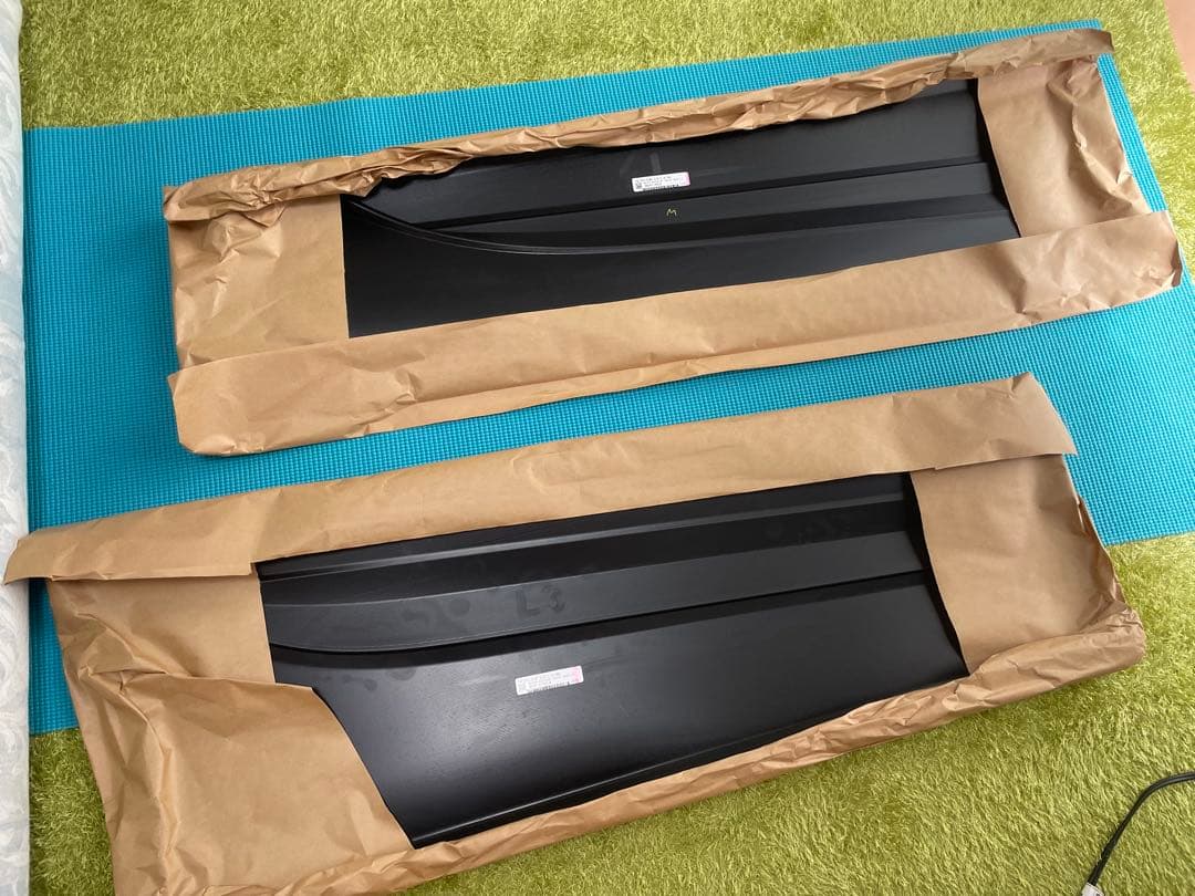 ！！今だけ値下げ！！170シエンタ　モデリスタサイドスカート素地