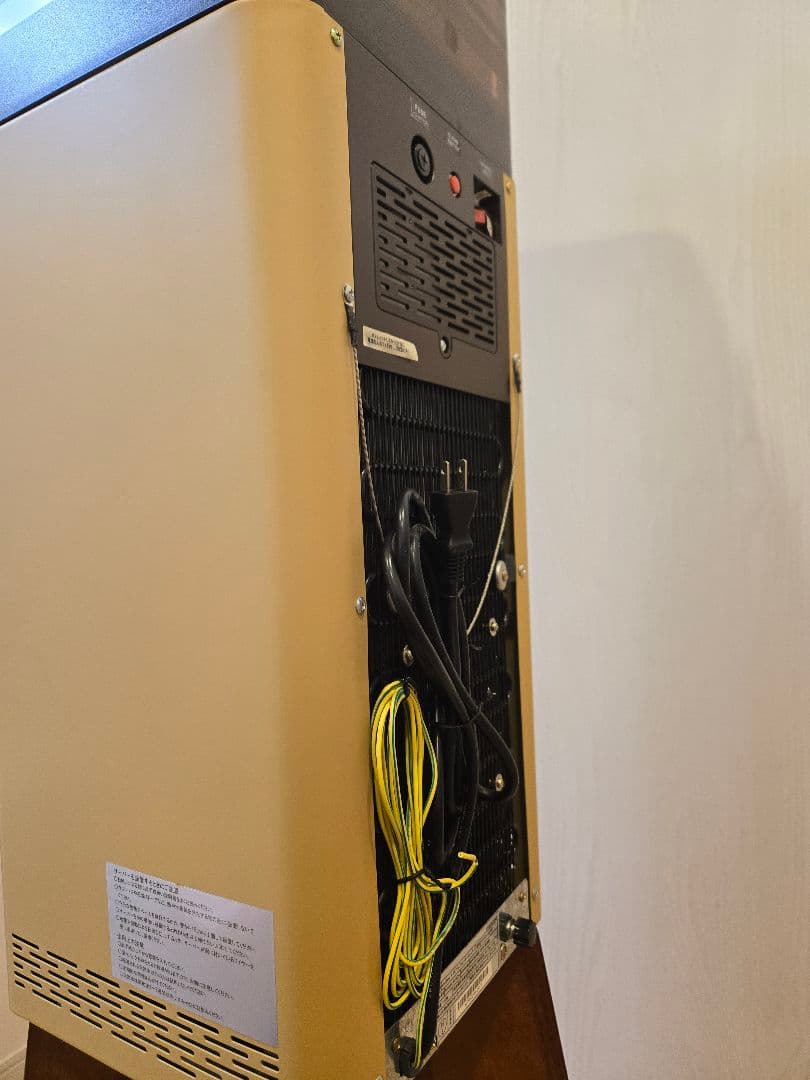 スタンド型ウォーターサーバー ベージュ