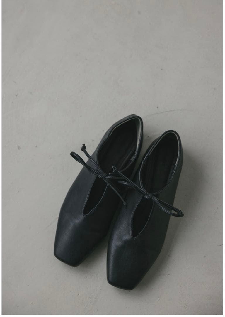 【新品】新作！！レースアップフラットシューズ　STYLEMIXER 黒　Ｍサイズ
