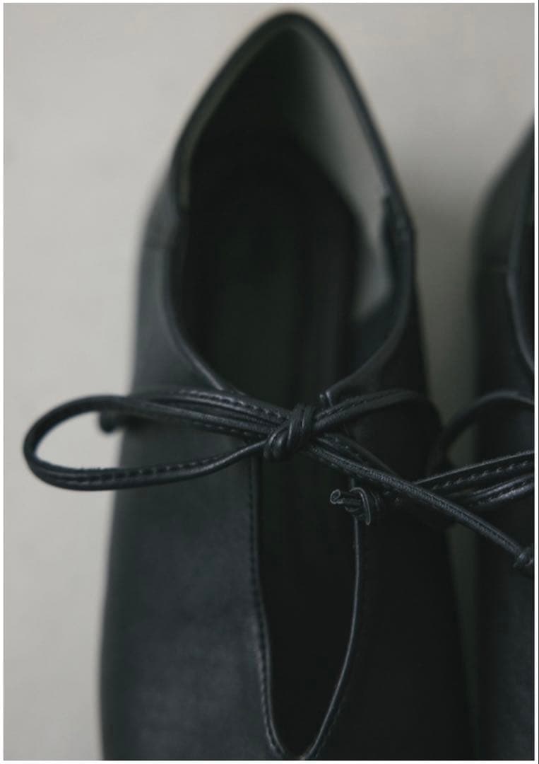 【新品】新作！！レースアップフラットシューズ　STYLEMIXER 黒　Ｍサイズ