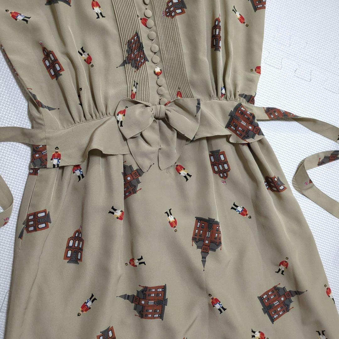 【レア】PINK HOUSE ピンクハウス　ワンピース　英兵柄 ロンドン　カーキ