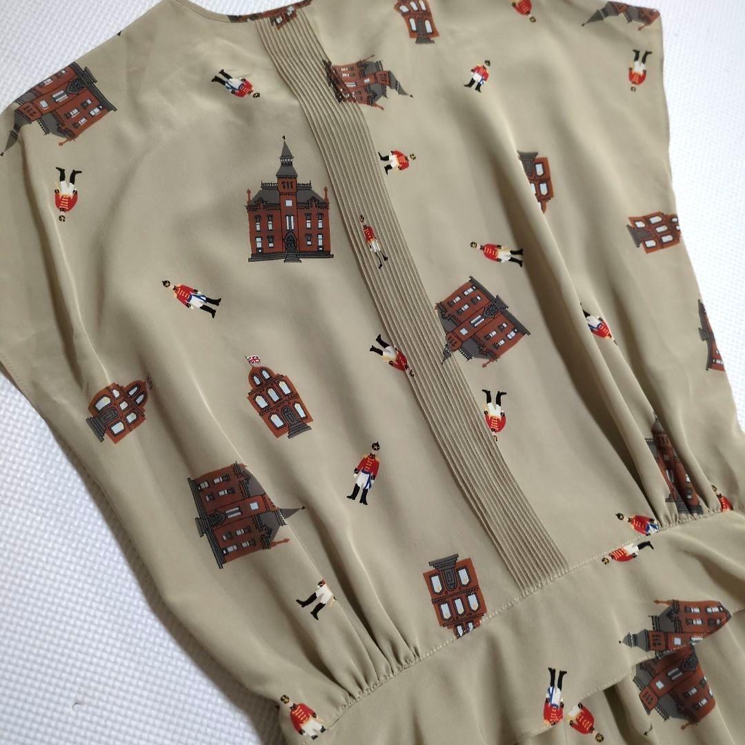 【レア】PINK HOUSE ピンクハウス　ワンピース　英兵柄 ロンドン　カーキ