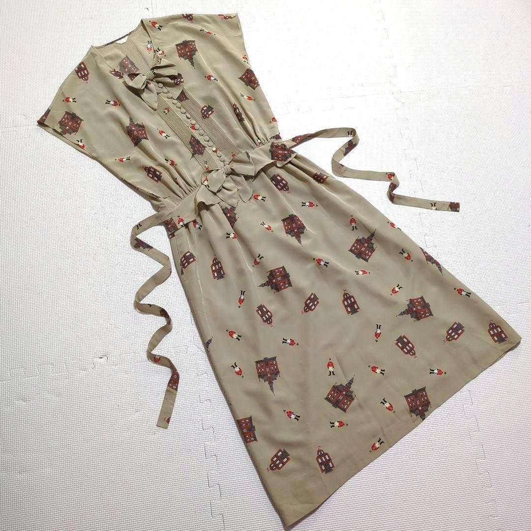 【レア】PINK HOUSE ピンクハウス　ワンピース　英兵柄 ロンドン　カーキ