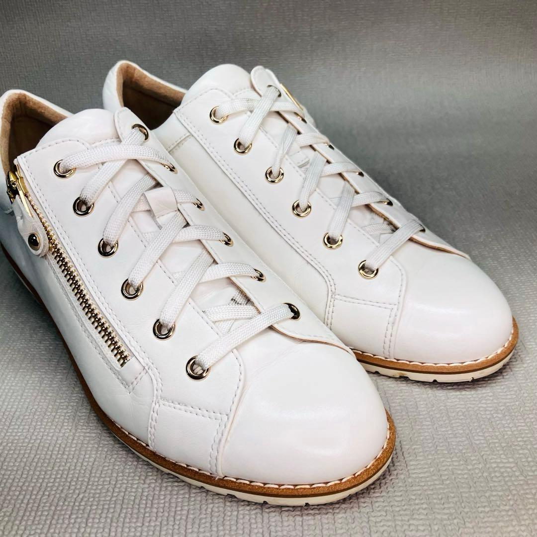 【極美品】銀座かねまつ24.5㌢サイドジップ 上品レザースニーカー　白×ゴールド