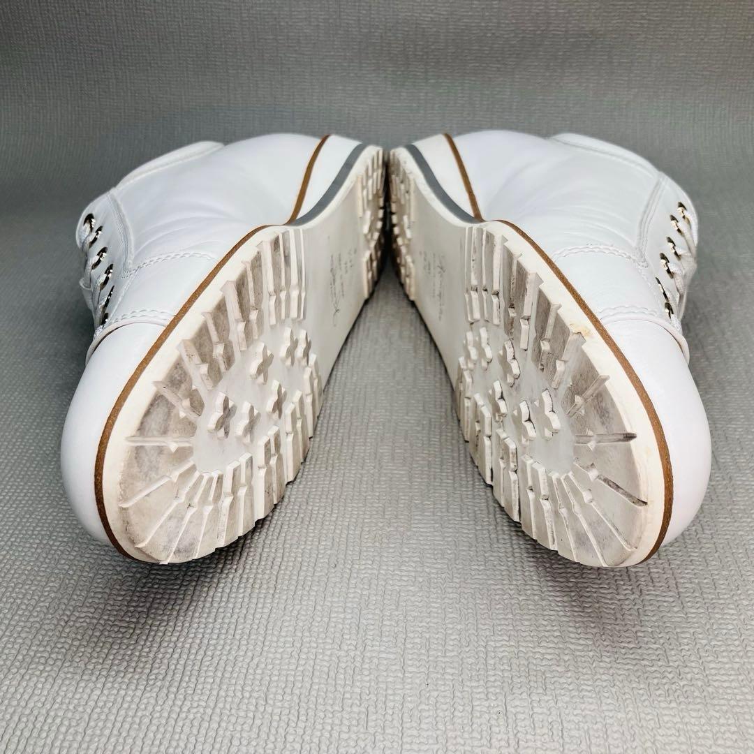 【極美品】銀座かねまつ24.5㌢サイドジップ 上品レザースニーカー　白×ゴールド