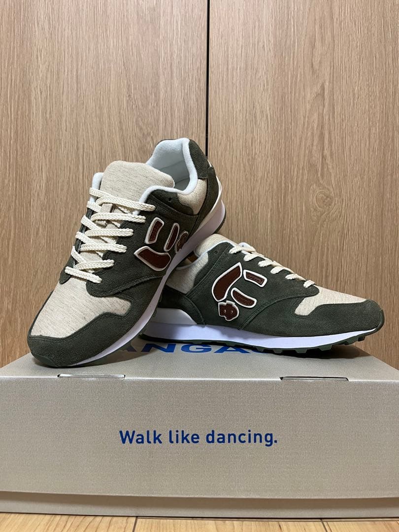 にゅYEAR 2026福袋 スニーカー