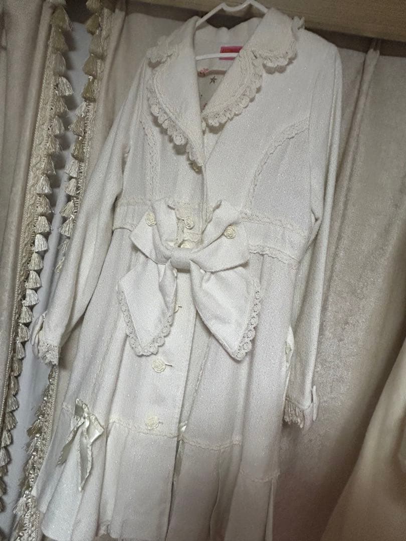 BABY マドモアゼルプリーツコート