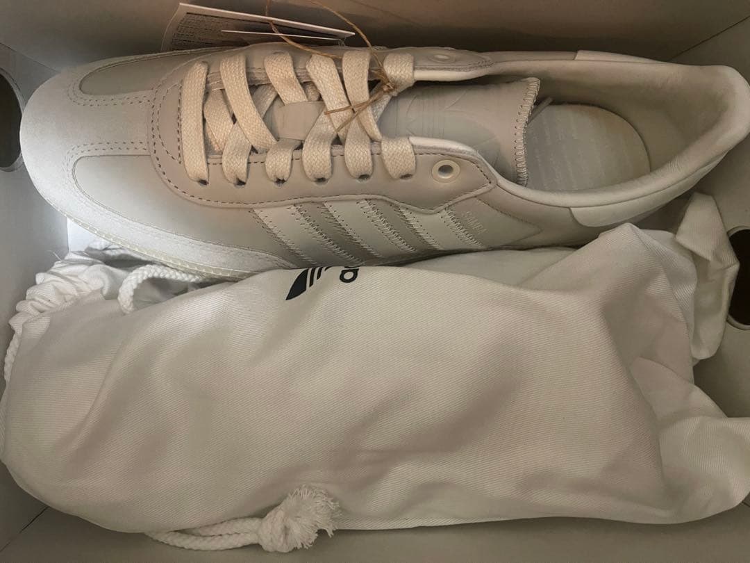 adidas ファレル・ウィリアムス ヒューマランス サンバ 26.5cm 新品