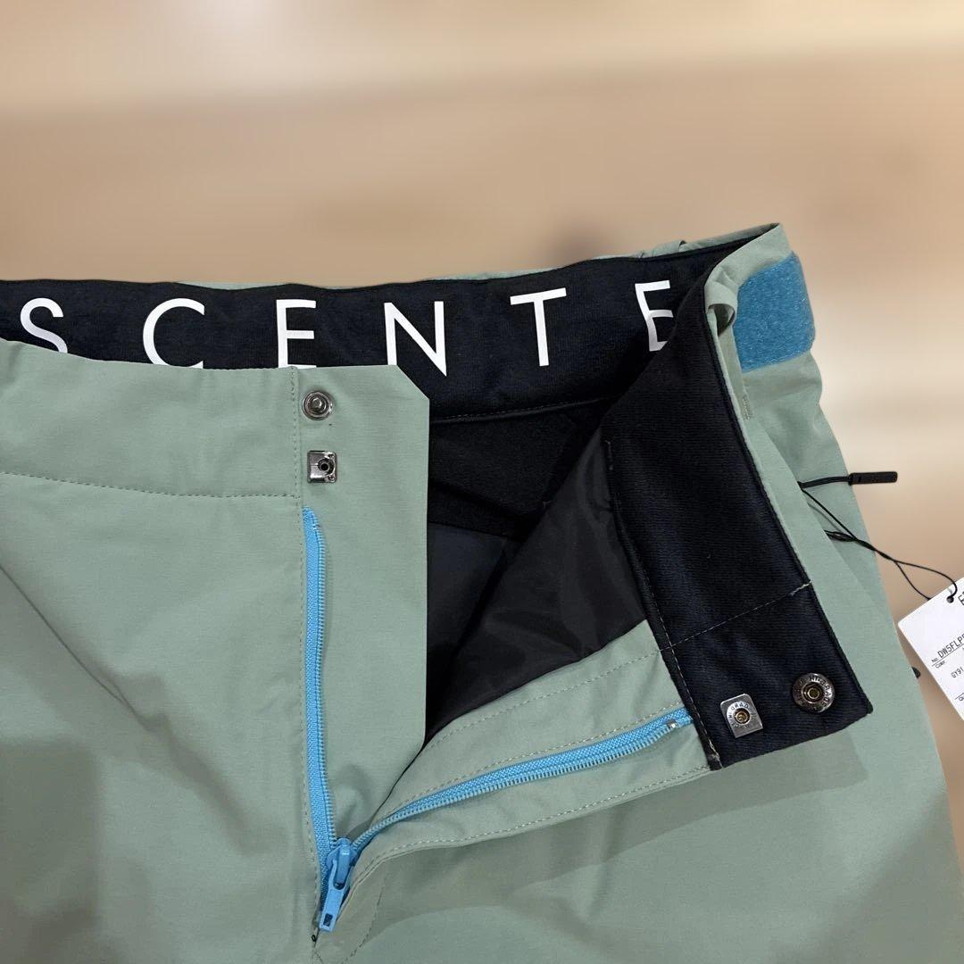 【新品未使用】オガサカ2025-2026年モデル　スキーウェアセット