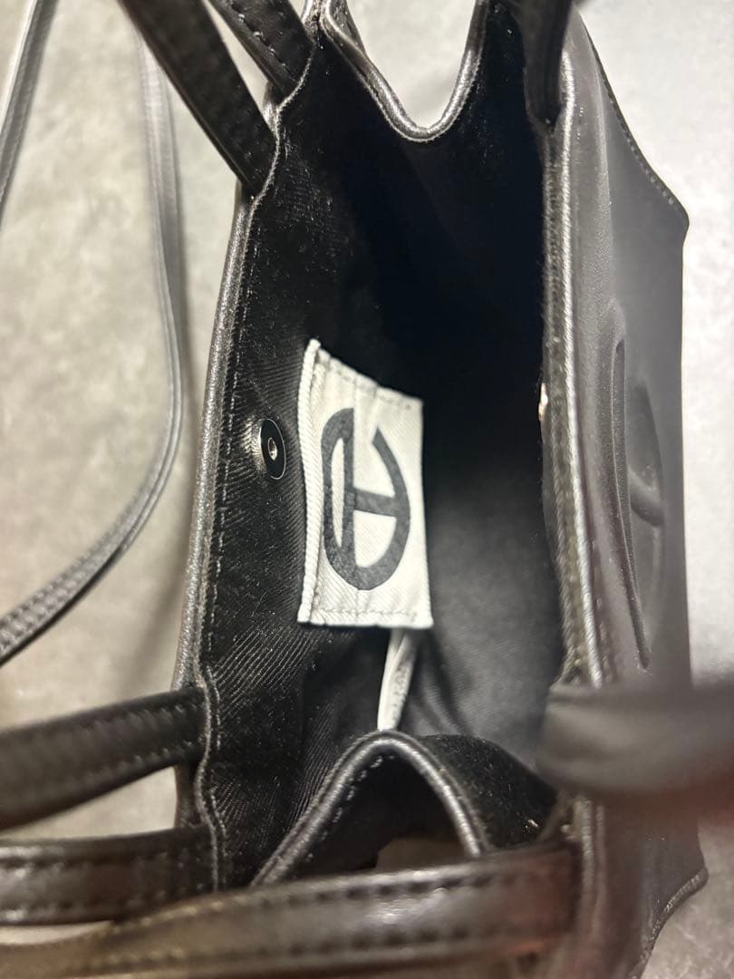 Telfar（テルファー）　スモールショッピングバッグ