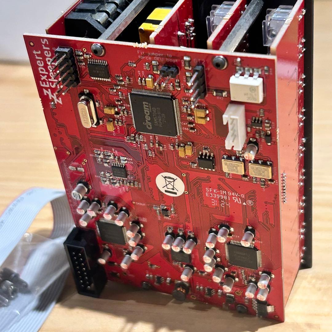 Expert Sleepers ES-9 ユーロラック モジュラーシンセ