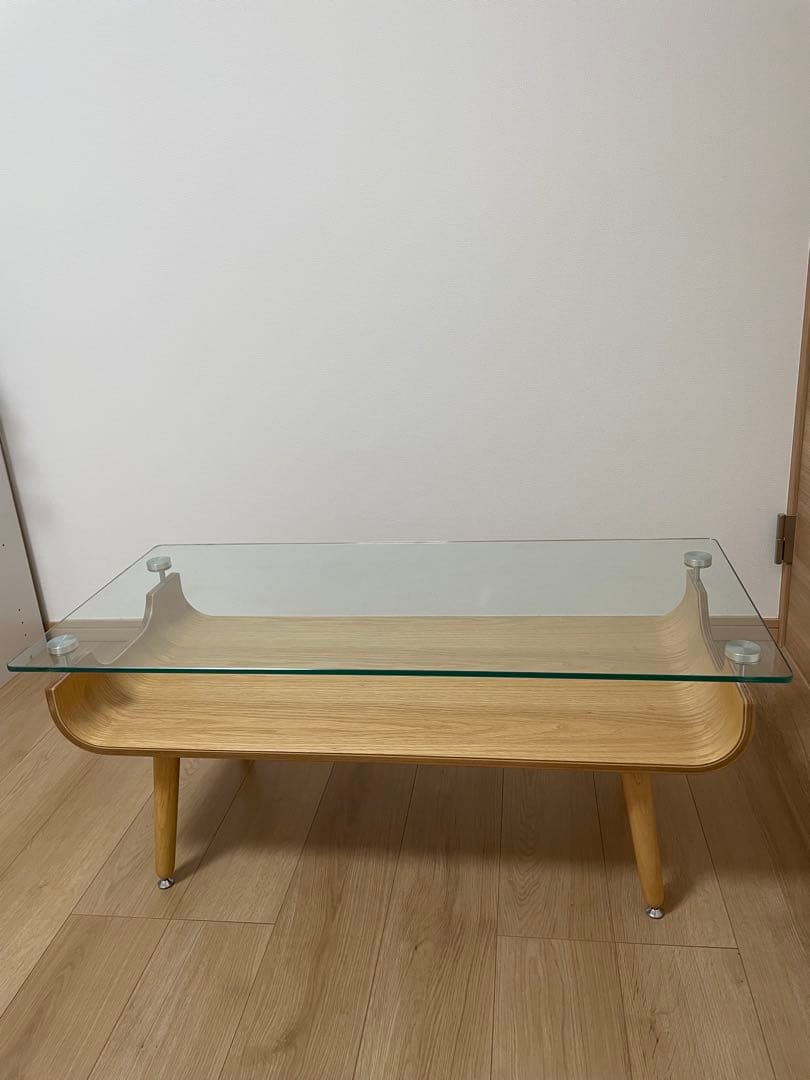 ニトリ　ガラス天板の木製センターテーブル