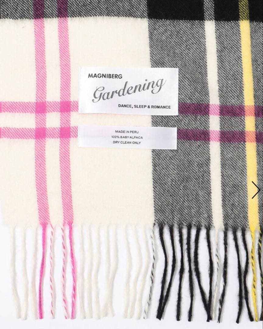 MAGNIBERG（マグニバーグ）マフラーストール＊トゥモローランド別注