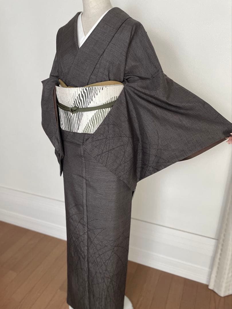 深茶 十日町紬 付下げ100亀甲 正絹着物