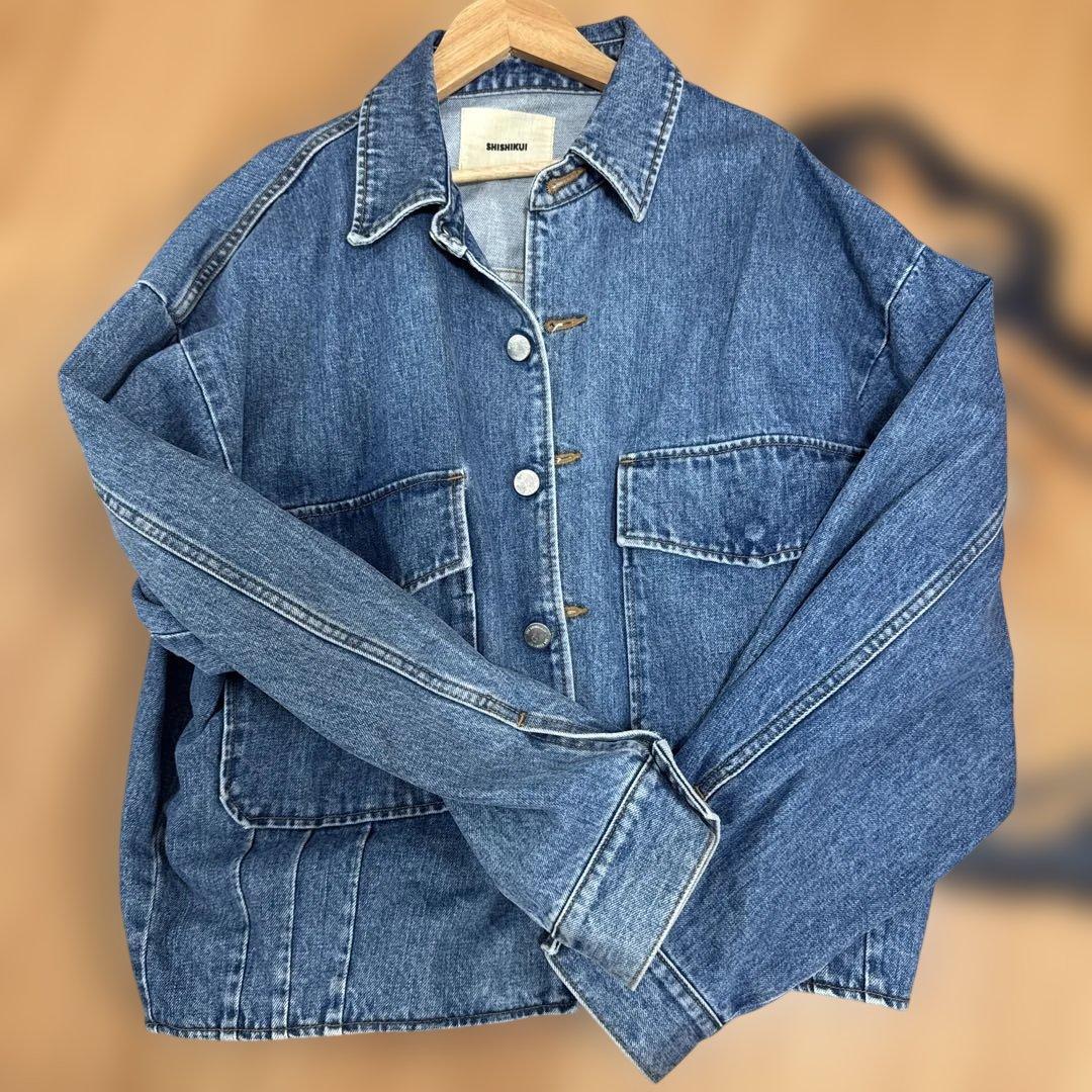 The SHISHIKUIオーバーサイズデニムジャケット