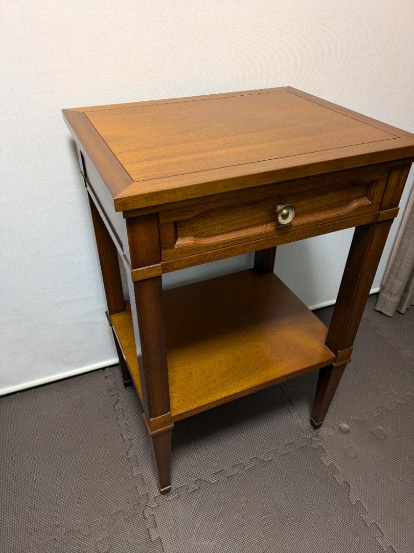 リリー ドレクセルヘリテイジ トライユン サイドテーブル マホガニー