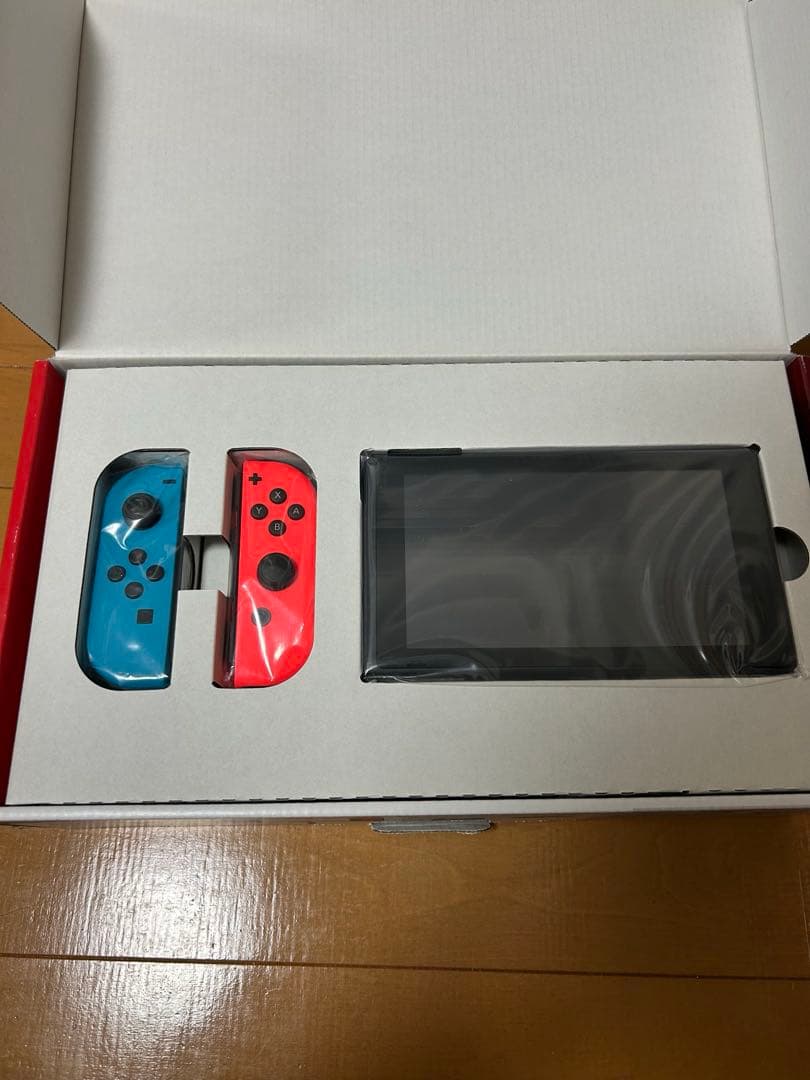 Nintendo Switch 本体　新品　未使用