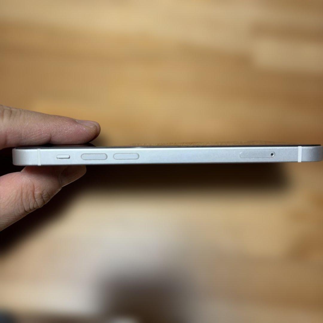 iPhone12 256GB ホワイト 本体 SIMフリー　ケース付