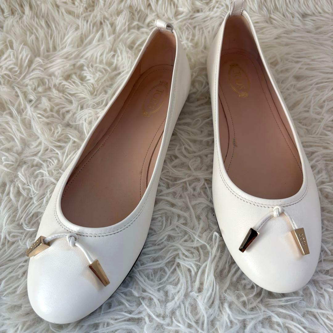 ✨未使用級　TODS トッズ ドライビングシューズ　フラットシューズ　パンプス