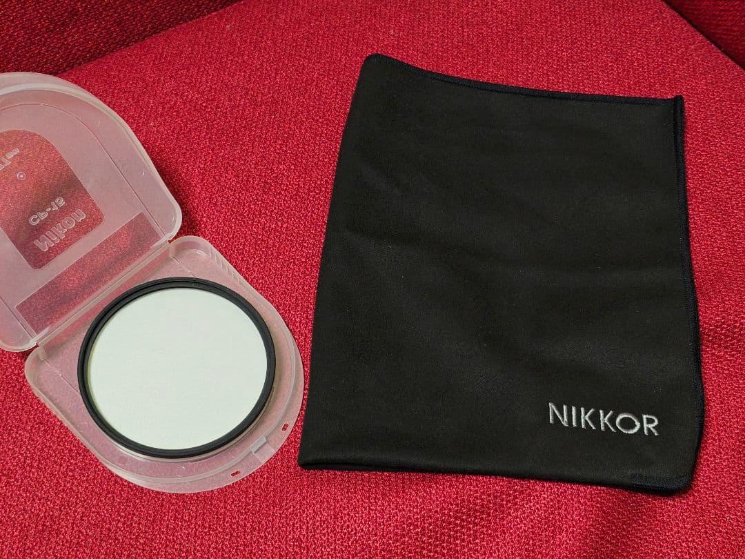 NIKKOR Z 70-200mm f/2.8 VR S 純正フィルター付き