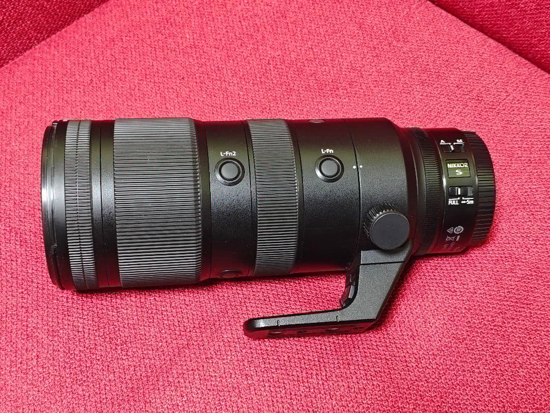 NIKKOR Z 70-200mm f/2.8 VR S 純正フィルター付き