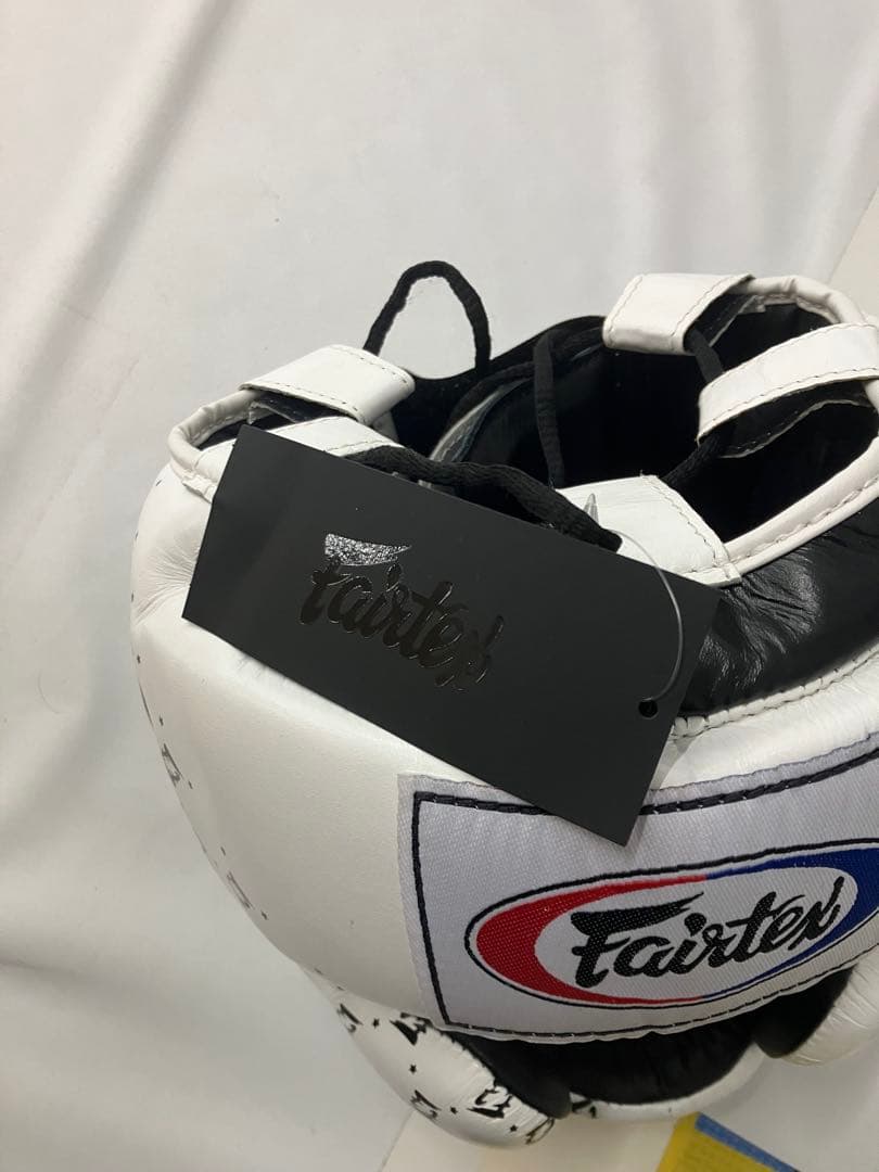 Fairtex ヘッドギア Mサイズ 本革製