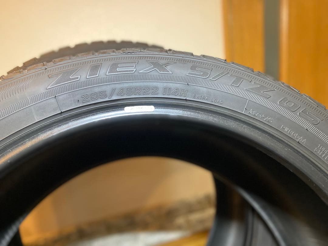 FALKEN 285/45R22 タイヤ 4本セット 送料込み 26,000円
