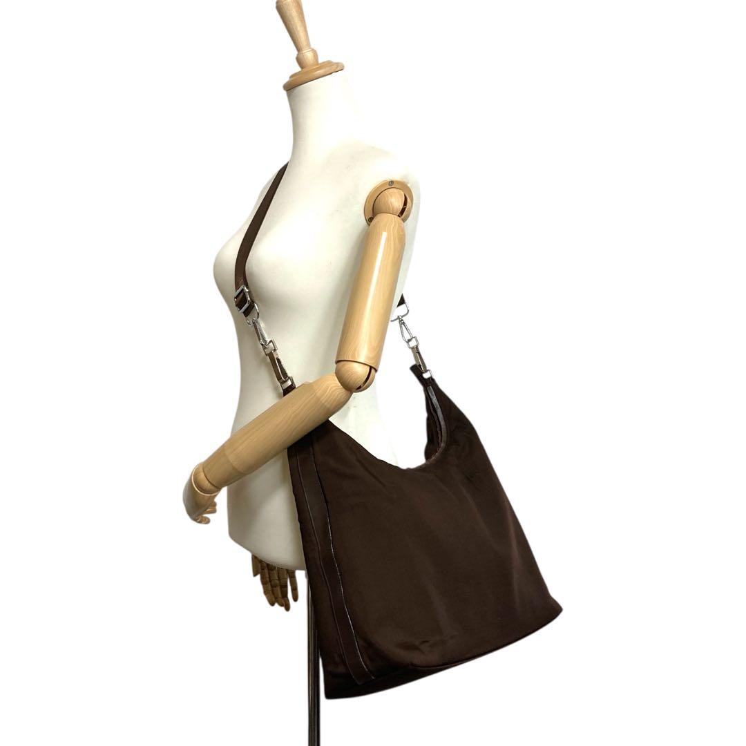 GUCCI グッチ ショルダーバッグ ブラウン ナイロン イタリア製