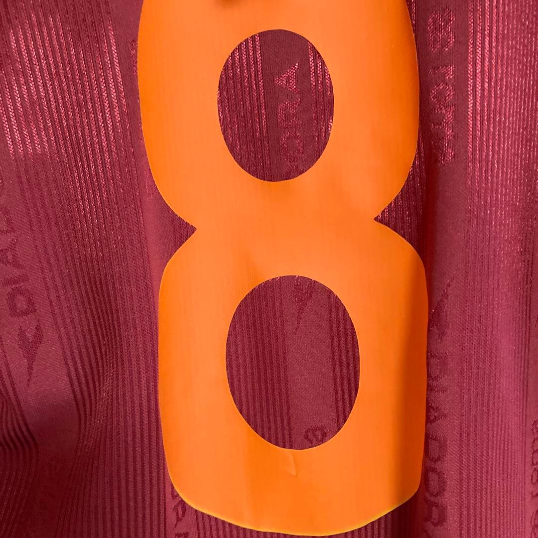 中田英寿さん。サッカーユニホーム