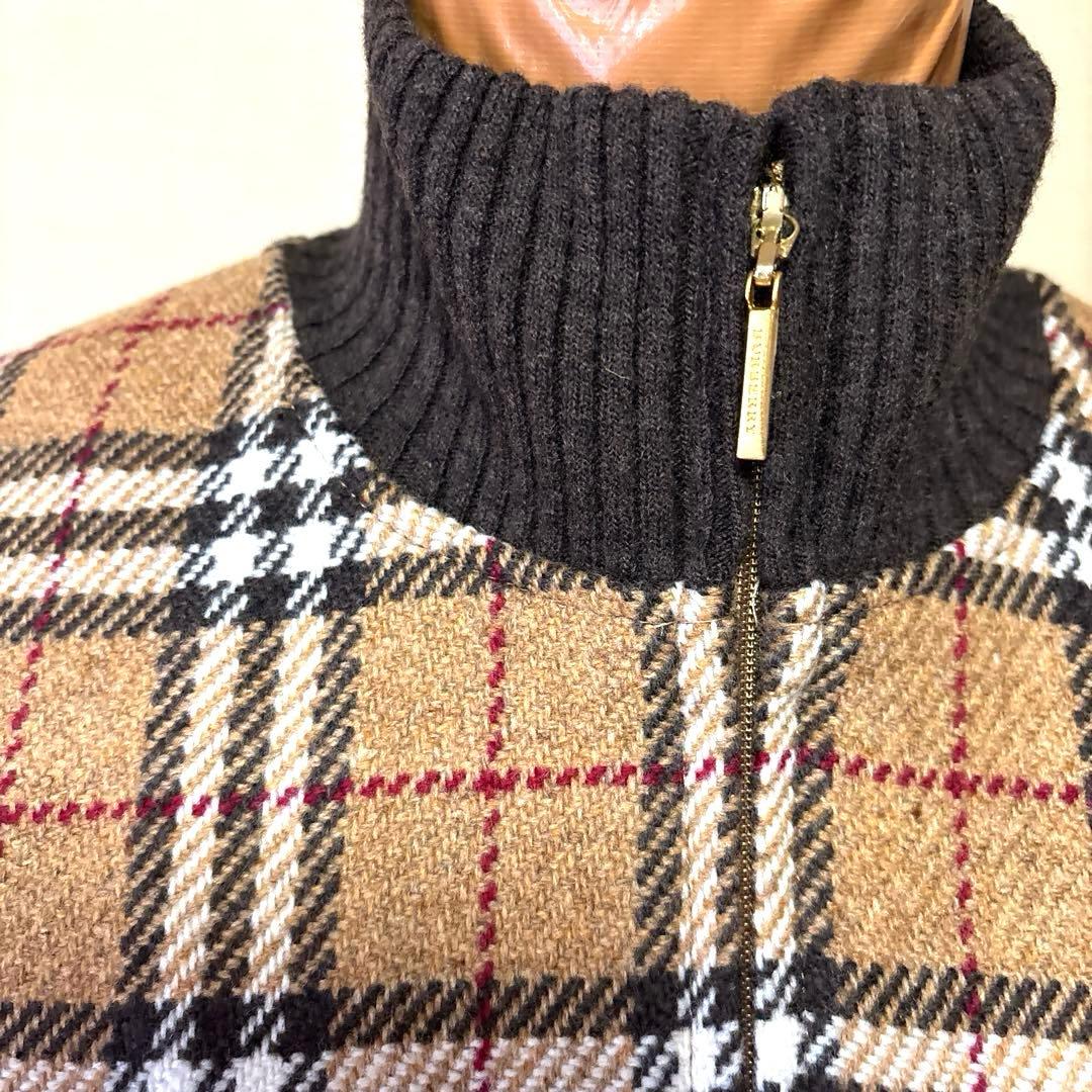 新品バーバリーゴルフ　チェック柄ハイネックニットブルゾン